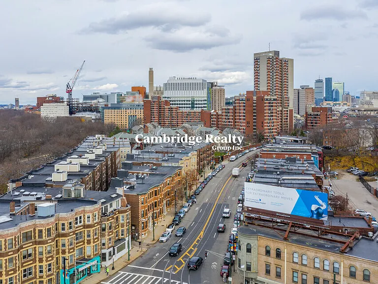 883 Huntington Ave #3T — Photo 8