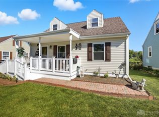 1716 N Sweetbriar Ln, Springfield, OH 45505