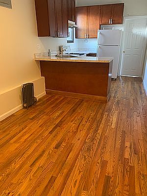 4th image of 2802 Steinway St APT 3R