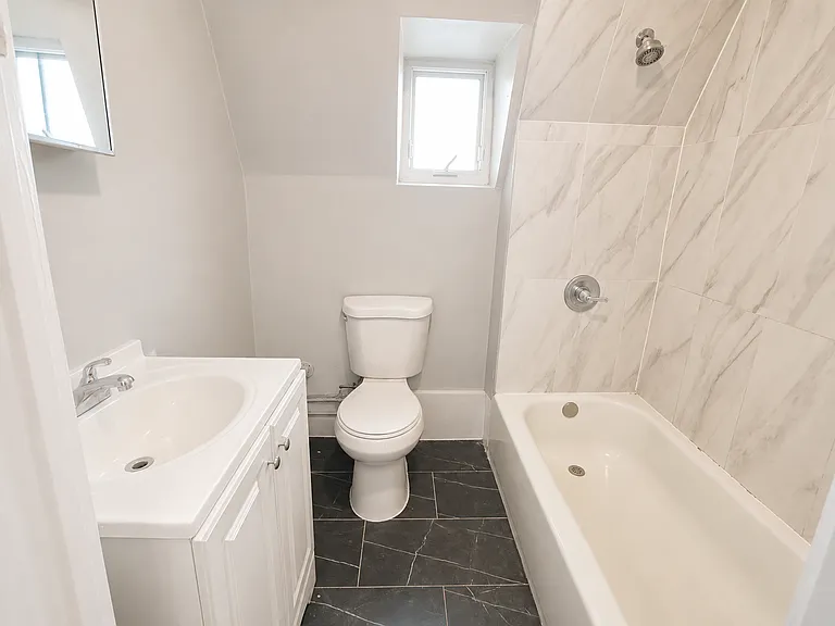 9 Kenmore Ave #31 — Photo 6