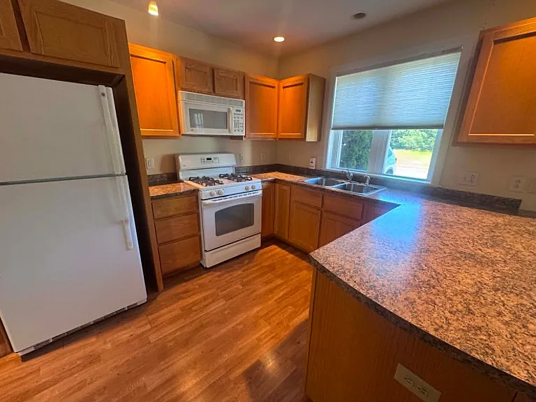 15 Edgefield Ln — Photo 18