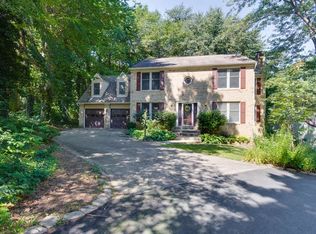 15882 Cliffbrook Ct, Dumfries, VA 22025