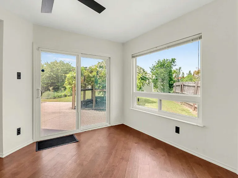 5923 Walnut Mill Dr — Photo 16