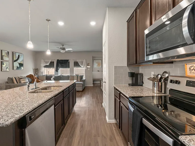 9219 Yaya Rd — Photo 8