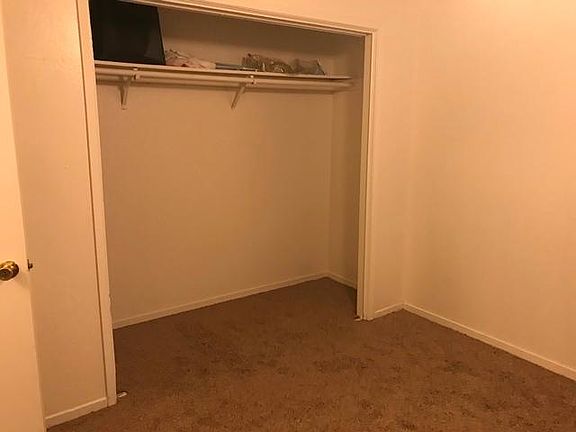 4th image of 7097 N Howard St APT 101