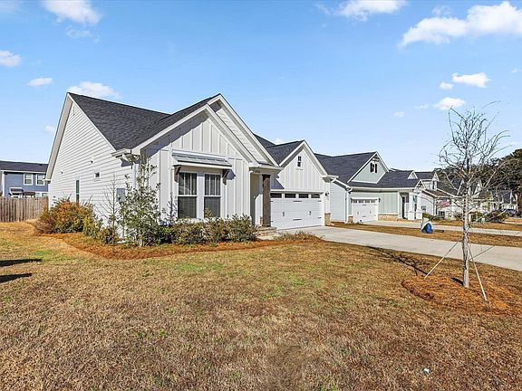 4th image of 8760 Greenridge Ln