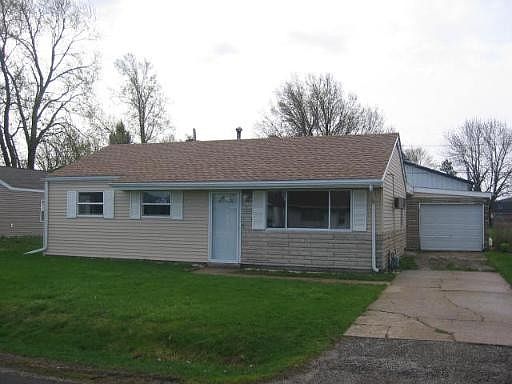 1st image of 107 El Camino Ct