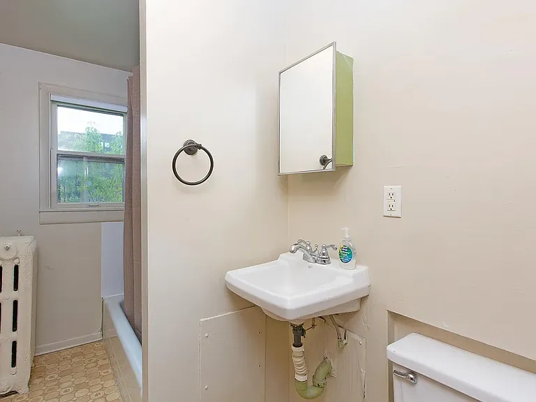 1550 Selby Ave #2 — Photo 4