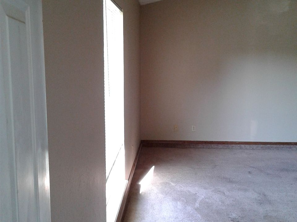 1st image of 1810 Twisted Oak Dr