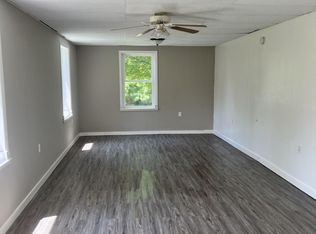 7615 N 33rd St #2, Omaha, NE 68112