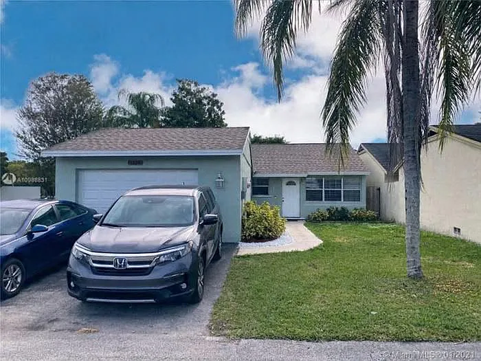 1378 Osprey Ct — Photo 1