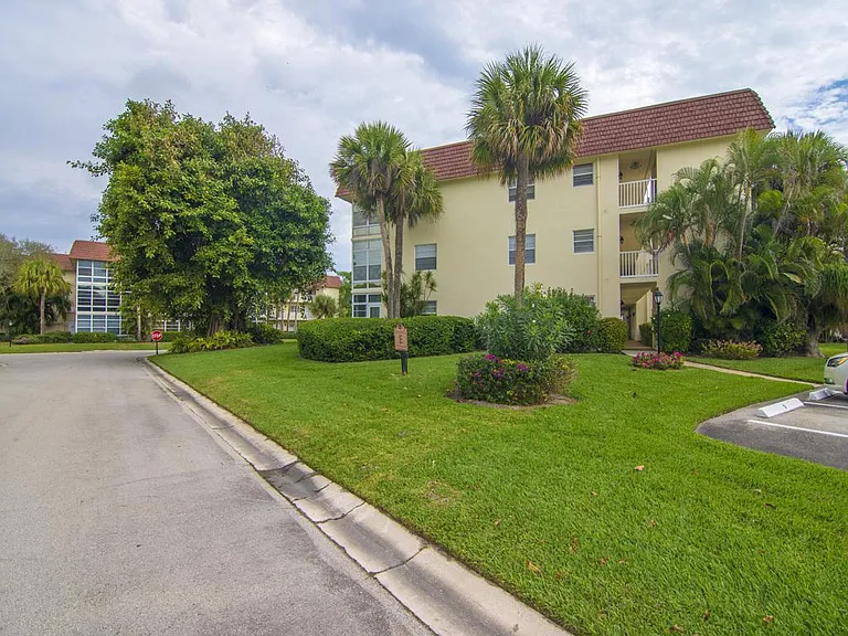 5400 Highway A1A #E1 — Photo 13