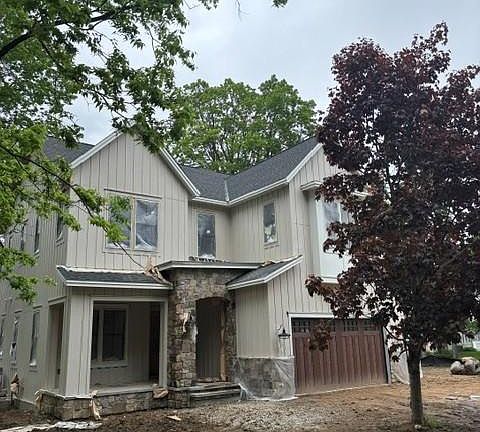 2nd image of 3271 Casco Cir