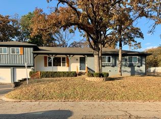 1127 Burroughs Rd, Sapulpa, OK 74066