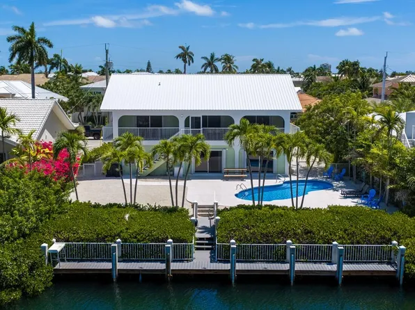 285 13th St, Key Colony Beach, FL 33051