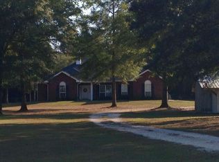 24940 Patterson Rd, Robertsdale, AL 36567