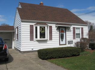 970 E 38th St, Erie, PA 16504