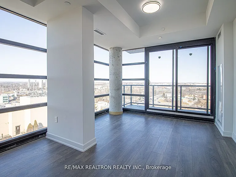 1606 Charles St #1402 — Photo 10