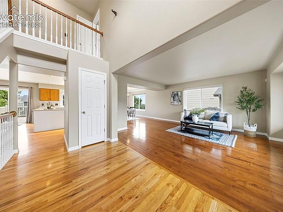 3rd image of 8315 Drayton Hall Dr
