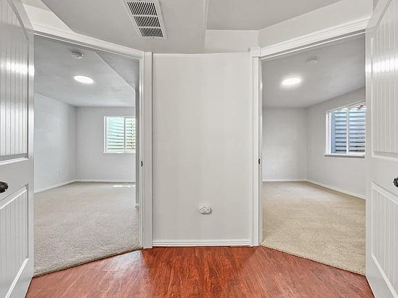 2nd image of 3612 Lodgepole Ave