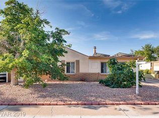 124 Cedar St, Henderson, NV 89015