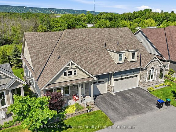 2nd image of 34 Kari Cres