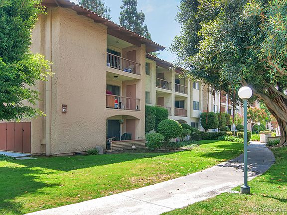 3rd image of 10699 San Diego Mission Rd Unit 207