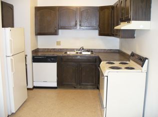 1720 E Longview Dr APT 5, Appleton, WI 54911