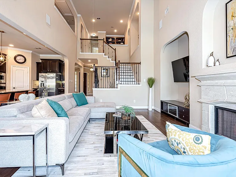6 Camplight Ct — Photo 9