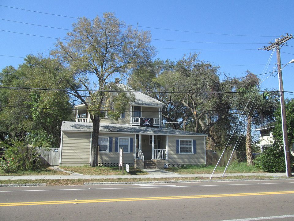 2nd image of 109 S Boulevard APT 4