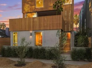 1519 Cabrillo Ave #1, Venice, CA 90291