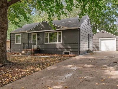 3406 S Overton Ave, Independence, MO, 64052