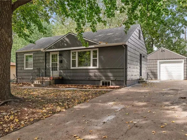 3406 S Overton Ave, Independence, MO 64052