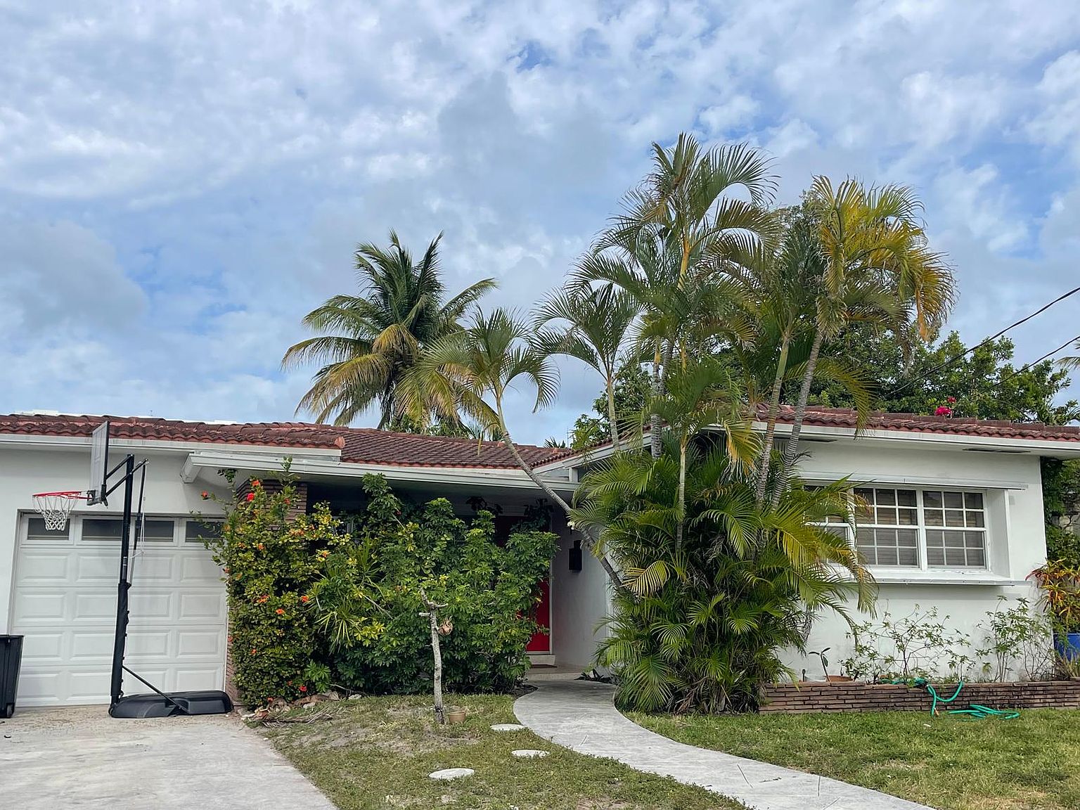 9365 Byron Ave, Surfside, FL 33154 | Zillow