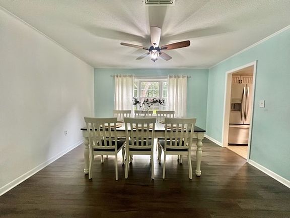 5th image of 576 Pocahontas Dr #1