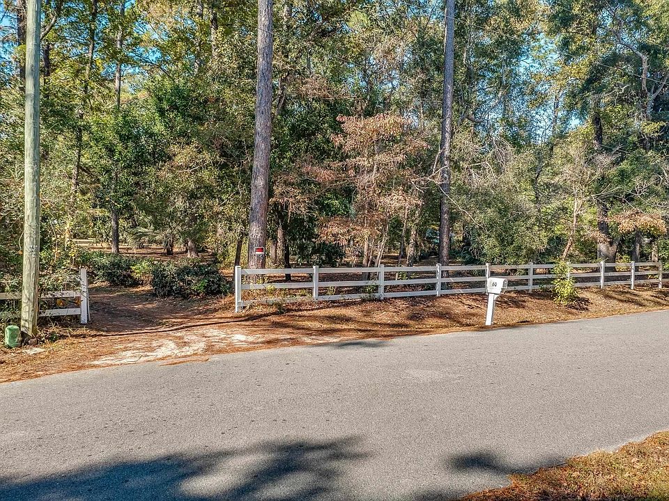 1st image of 60 White Oak Dr