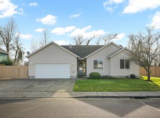 52364 NE 14th St, Scappoose, OR 97056