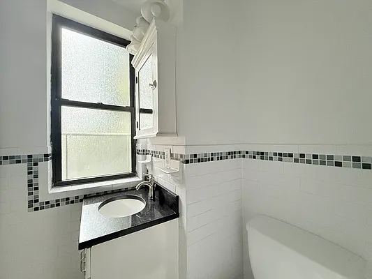 Rented by CITY SPHERE | media 11