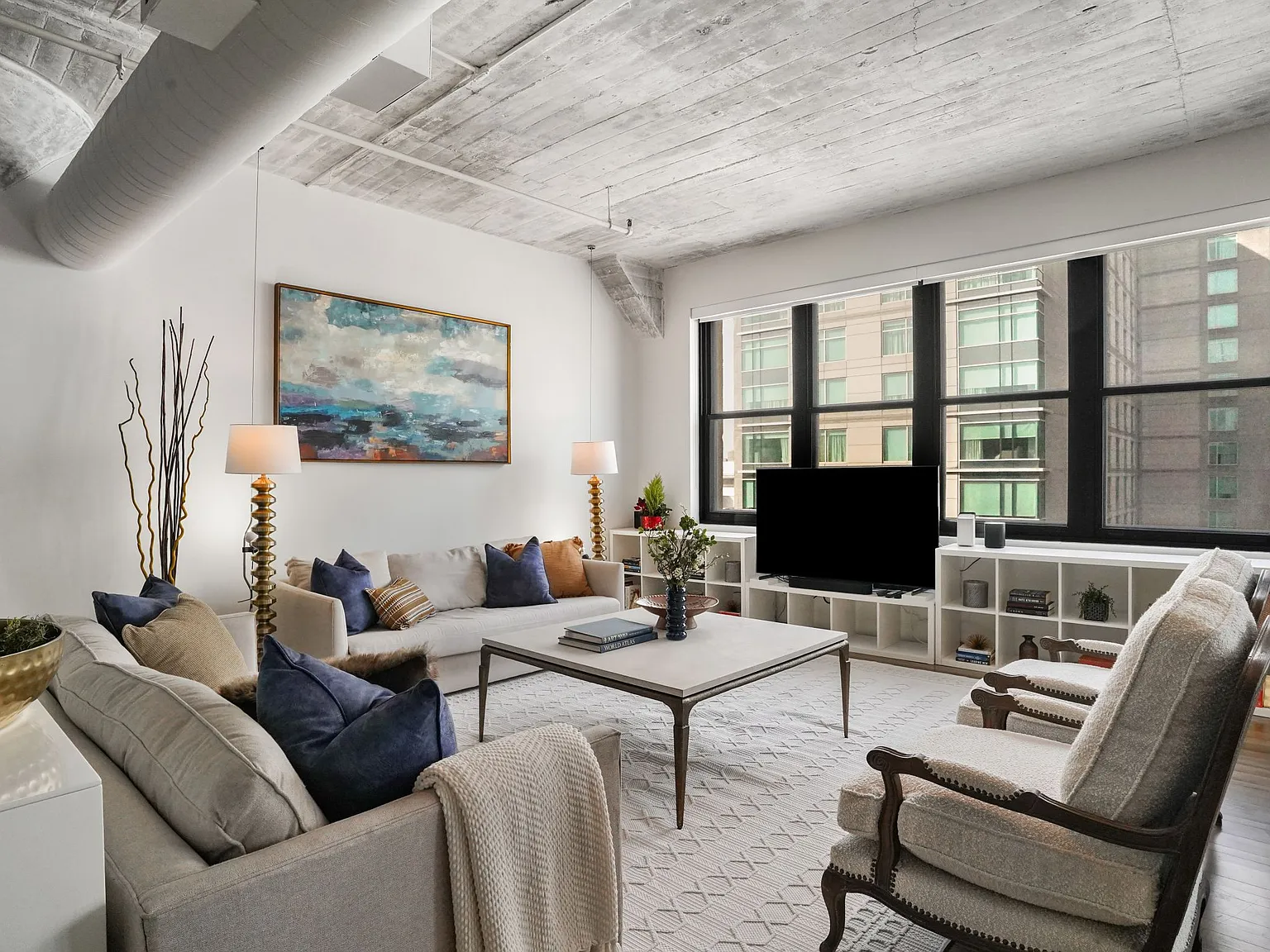 2 bed, 1719 sqft, $5,500 — Photo 4