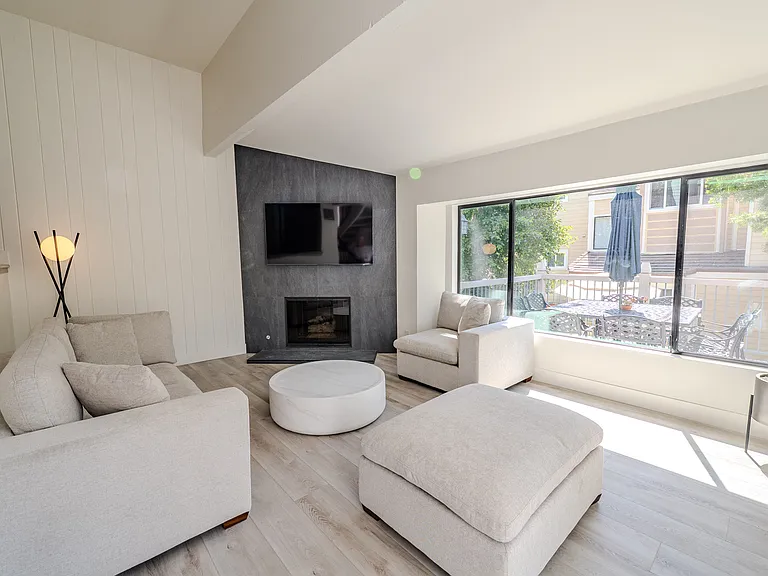 1178 Westlake Blvd #E — Photo 6
