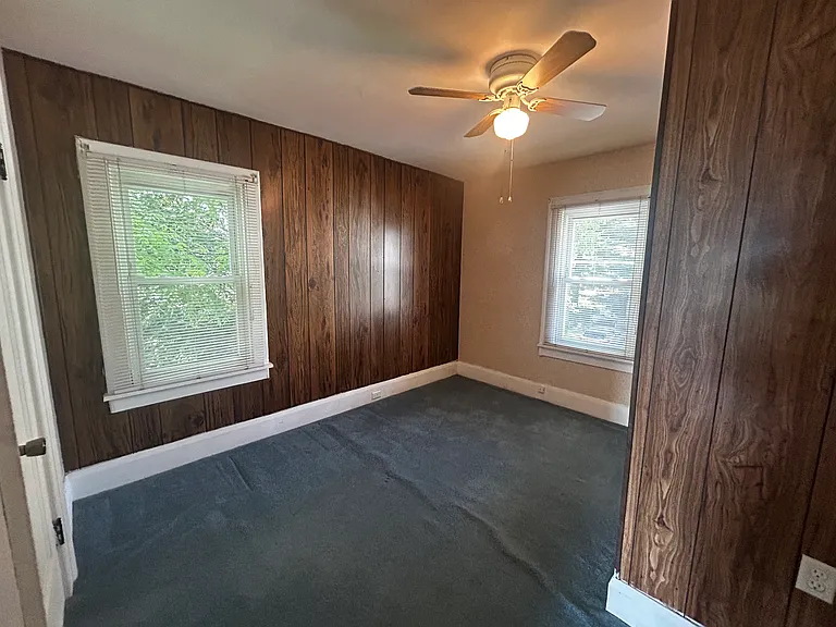 418 9th St NE — Photo 24
