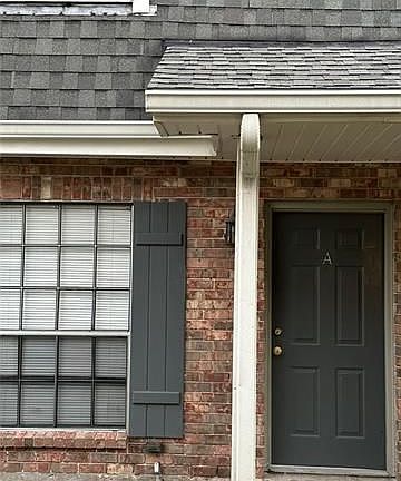 2nd image of 46 Brandon Hall Dr #A
