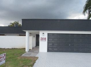 13461 SW 99th Ter, Miami, FL 33186