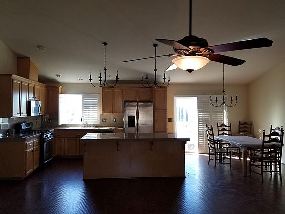 3rd image of 2690 La Canada Ct