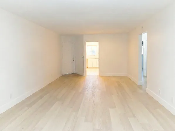 7 Westwood Avenue #102c, Tequesta, FL 33469