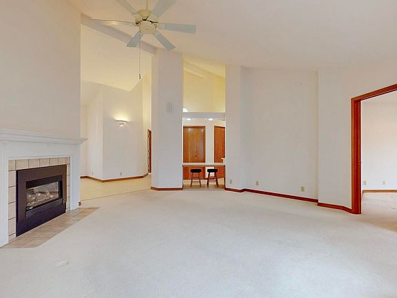 5th image of 510 Boros Ct