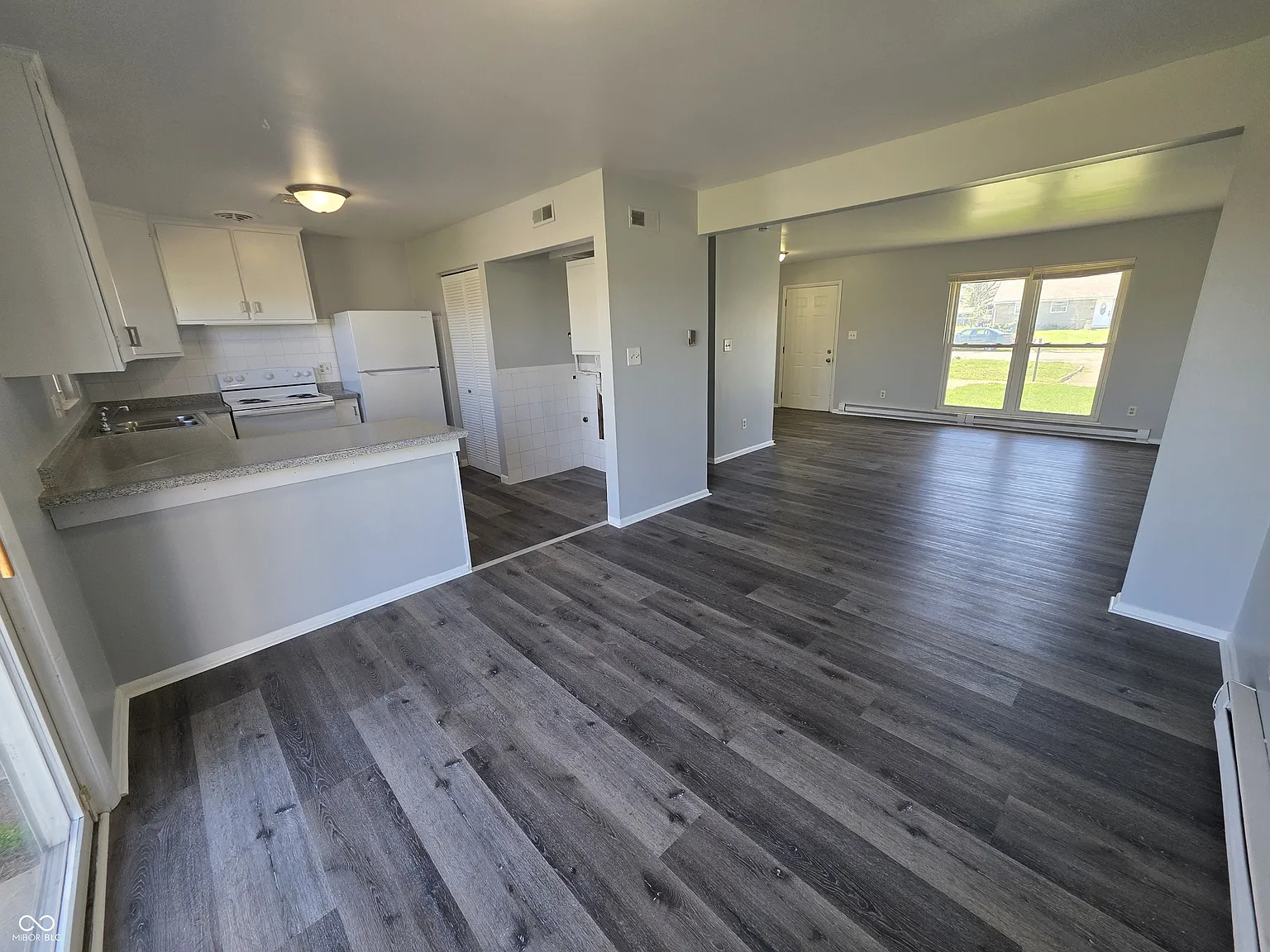 4 bed, 1.5 bath, 1188 sqft, $1,195 — Photo 4