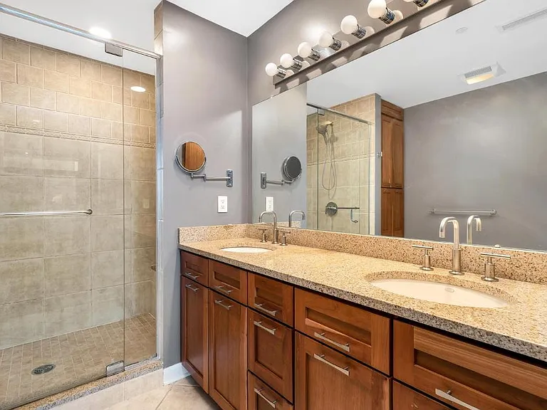34 W Poplar Ave #402 — Photo 32