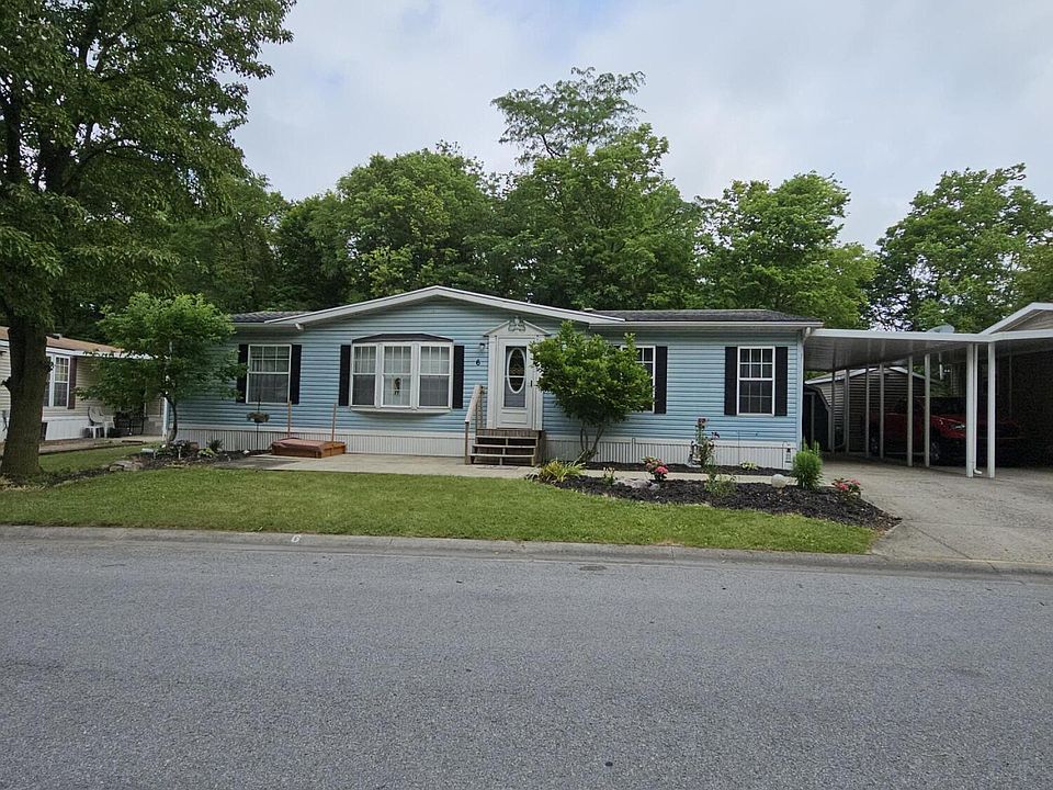 1st image of 6 Lakeside Dr
