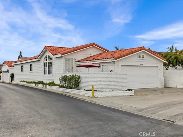 23301 Ridge Route Dr Space 239, Laguna Hills, CA 92653